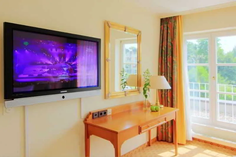 Seehotel Zeuthen 4*,